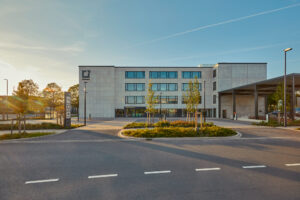 Vom Risiko zum Karriere-Booster:  Wie der Asbest-Schein zum Türöffner wird